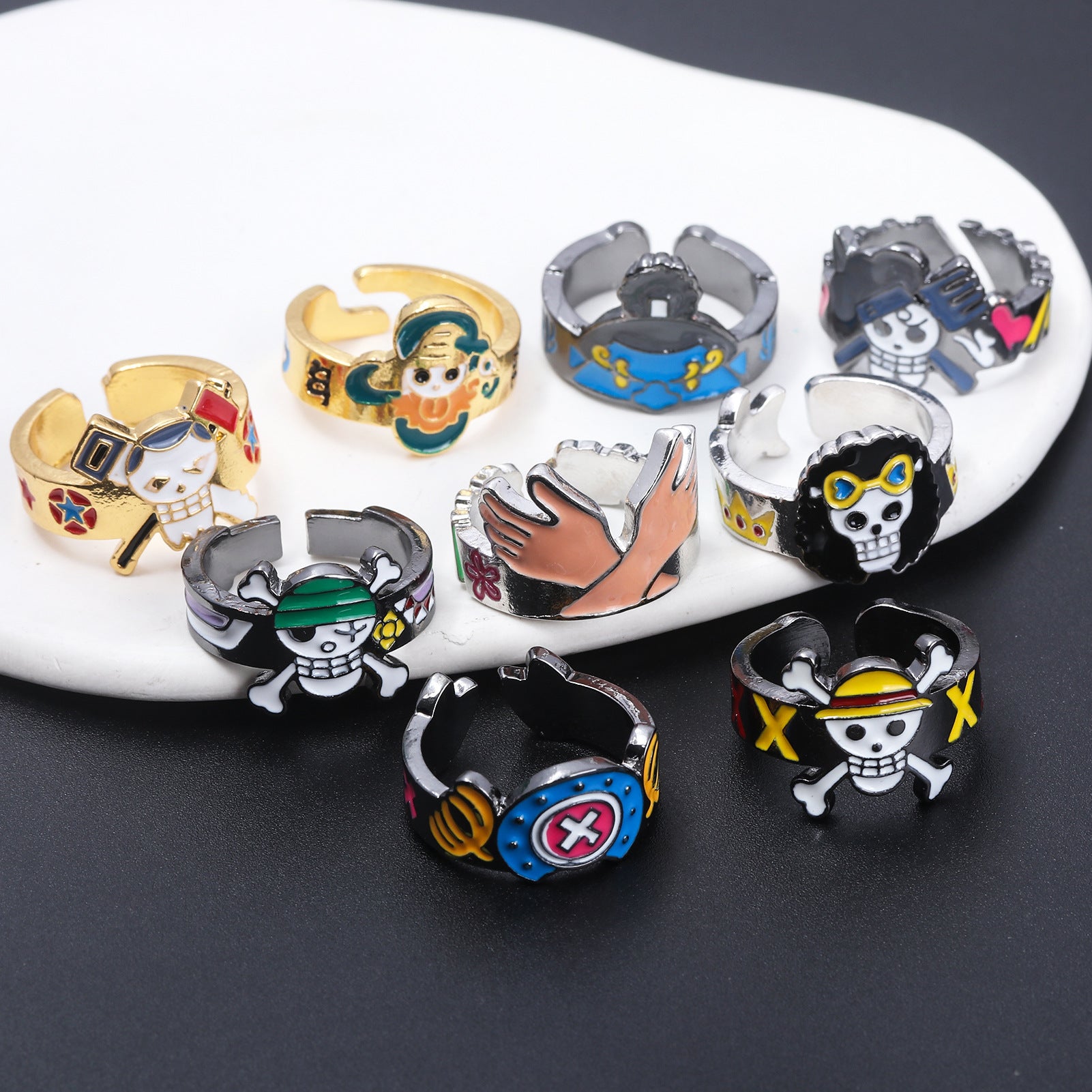 Anime Merchandise One Piece Straw Hat Pirates Ring - Luffy, Zoro, Sanji, Nami, Robin, Chopper Cosplay Finger Ring